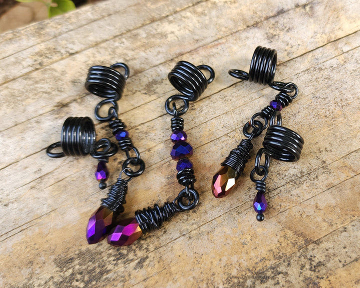 Thumbnail: Dreadlock Bead Purple and black