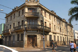 Hotel Brasil Rib. Preto - Cópia.jpg