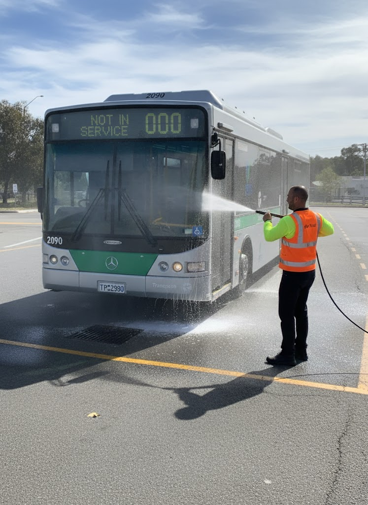 bus washing.png