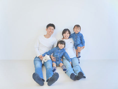 ナチュラルブースでの家族セルフフォト