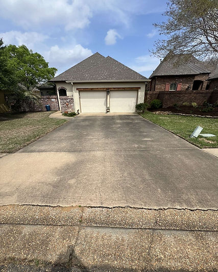 Before Picture of extremely dirty driveway