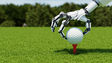 Robot deposant une balle de golf sur un tee