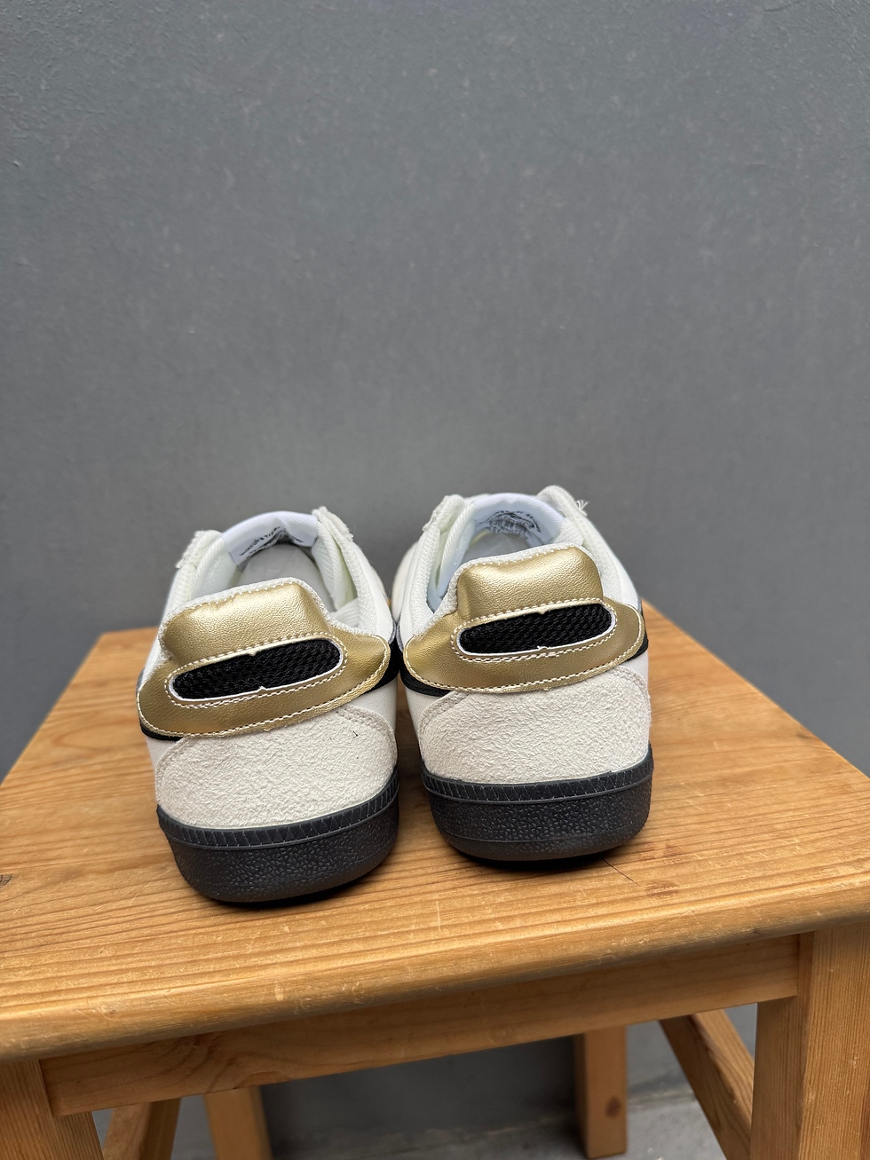 Thumbnail: ONITSUKA TIGER TOKUTEN LOW