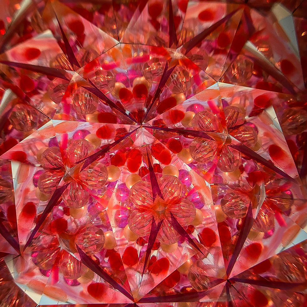 Thumbnail: Kaleidoscope necklace "Hologram Hearts"