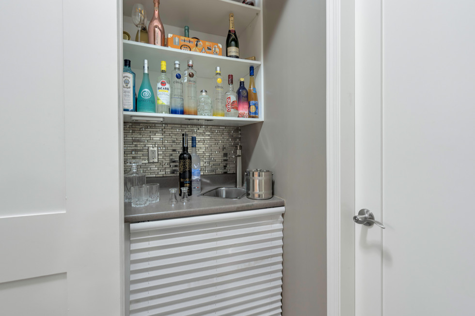 18433-65-Ave-360hometours-32.jpg