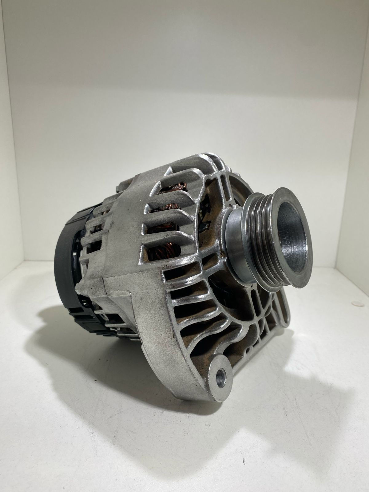 Alternador Fiat - Palio, Uno, Siena, Strada, Fiorino - Denso - 75AM