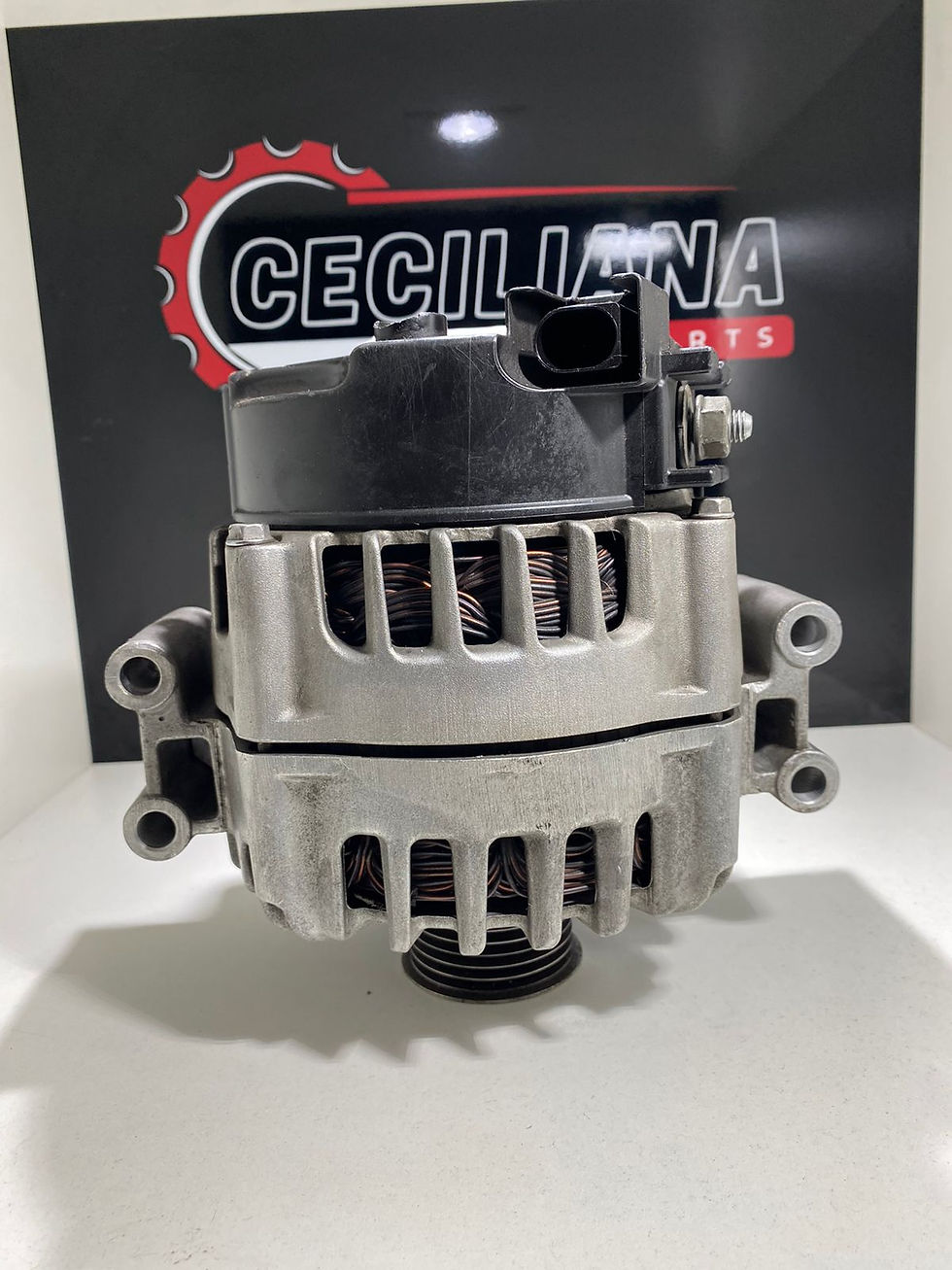 Miniatura: Alternador BMW - X5 Xdrive 50i - Denso - 180AM - Cod. 7603779