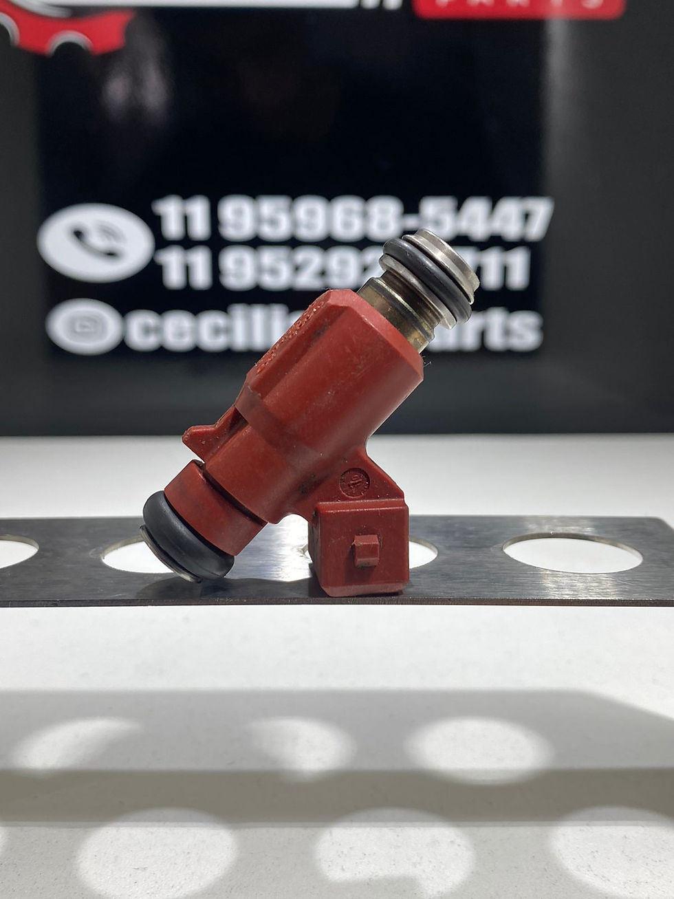 Miniatura: Bico Injetor - Corsa, Celta, Meriva, Montana, Prisma - Delphi