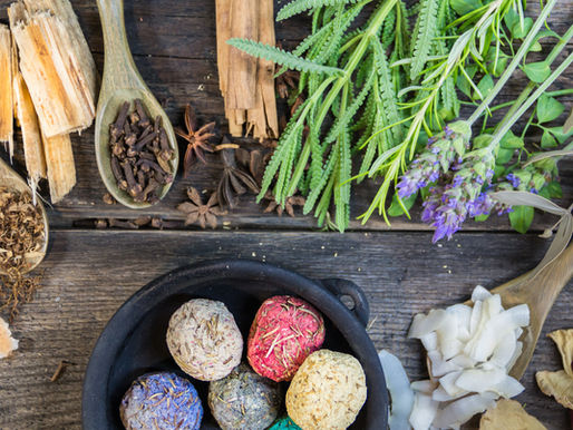 Herbal Necessities for your Summer