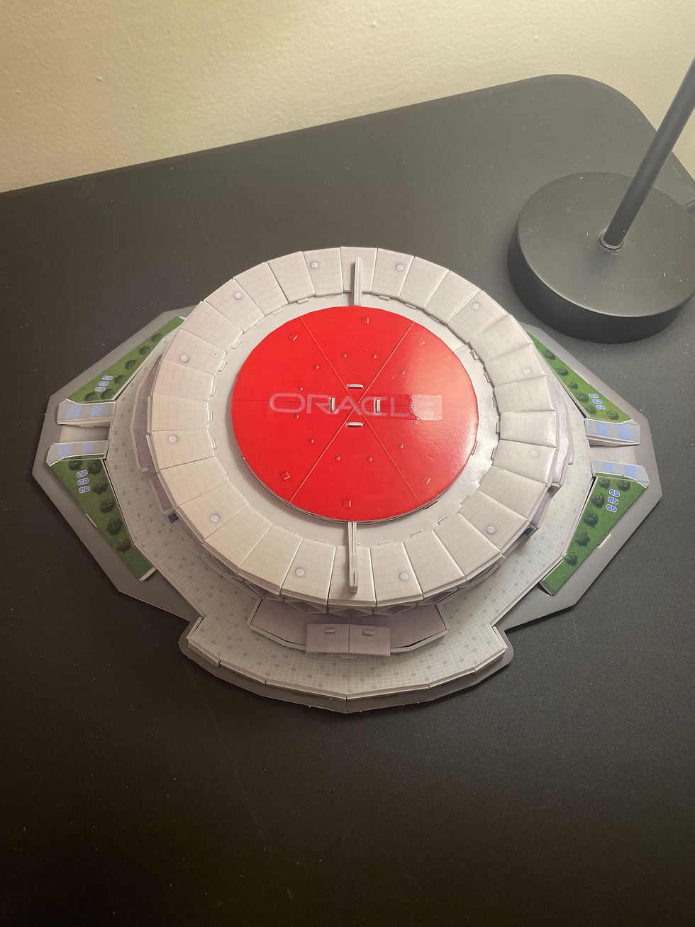 サムネイル： Oracle Center