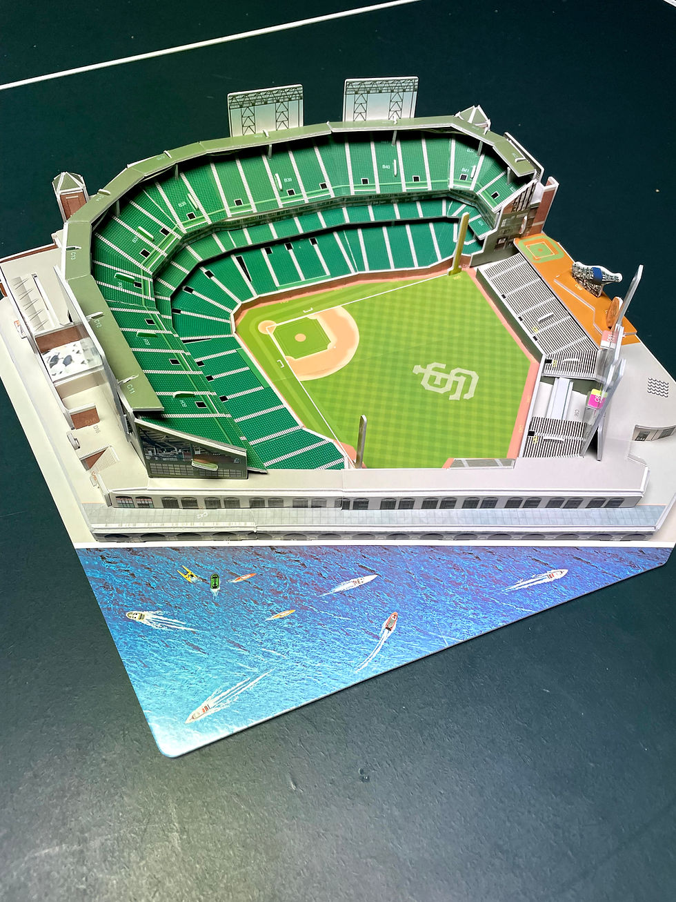 サムネイル： San Francisco Giants Replica Stadium with LED Lights
