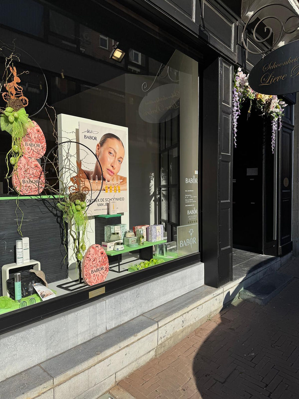 Vitrine Lieve Beckers 1