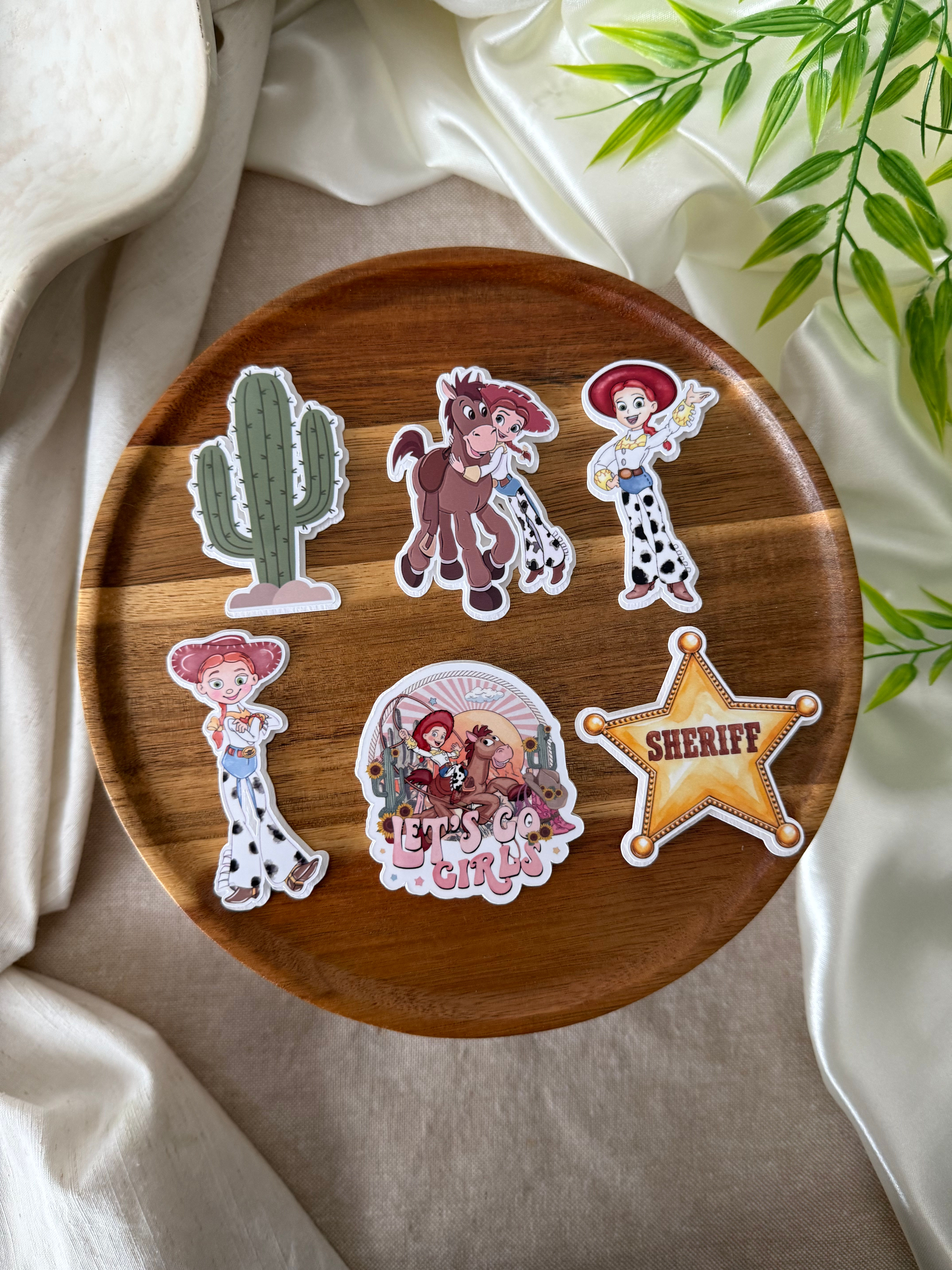 Jessie Toy Story cupcake toppers