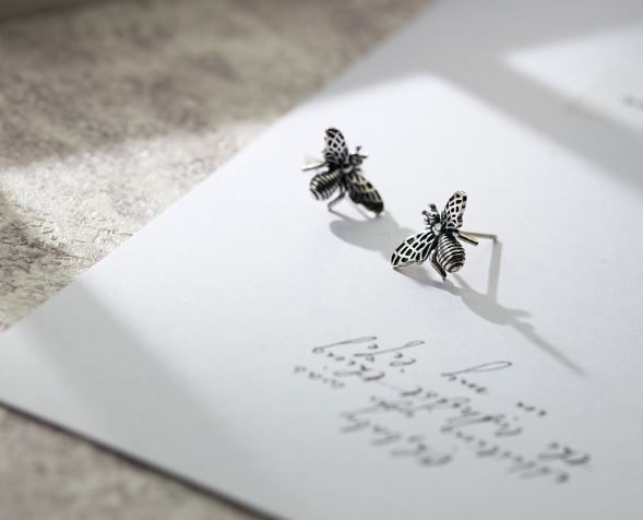 Thumbnail: Bee · 925 Silver Ear Studs