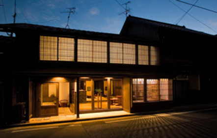 stay-image02.jpg