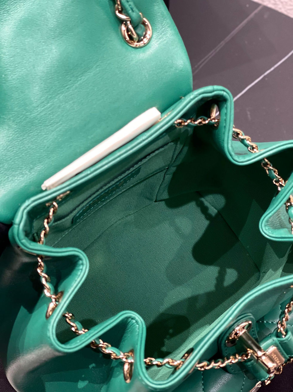 Thumbnail: CHANEL 22A duma backpack greenxghw