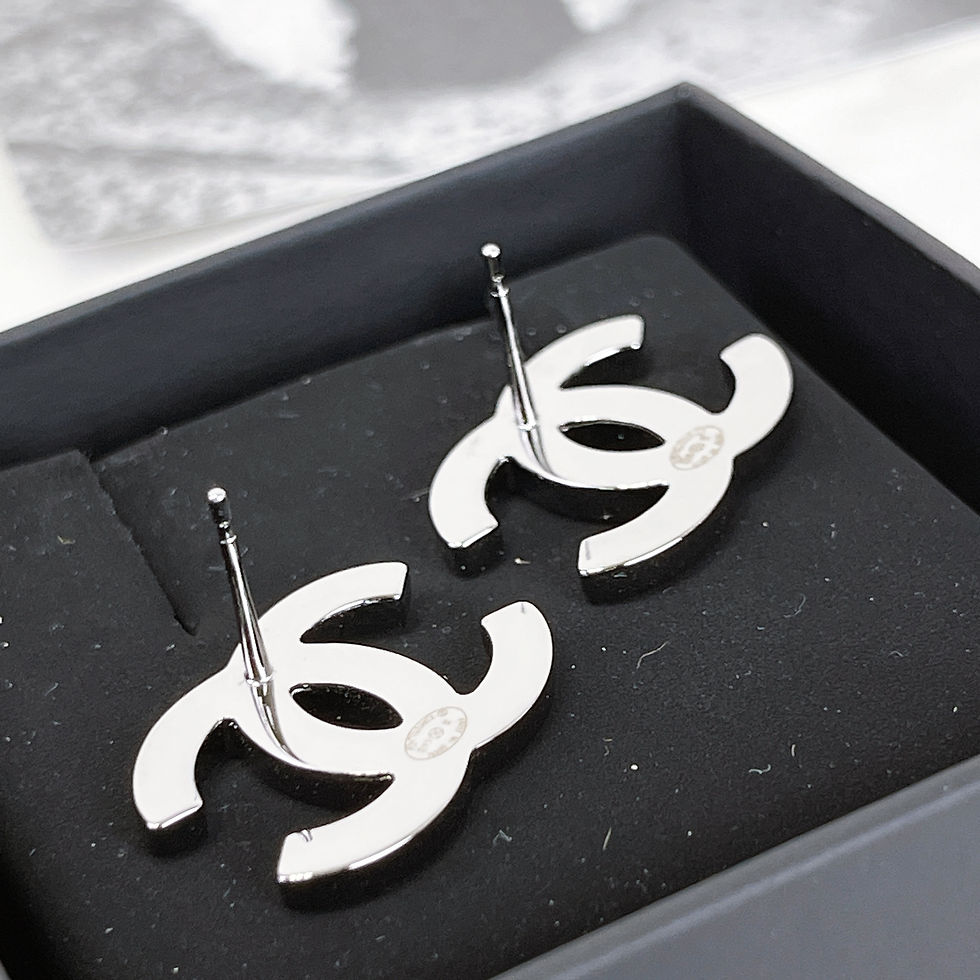 Thumbnail: CHANEL Classic Pink Crystal Earrings