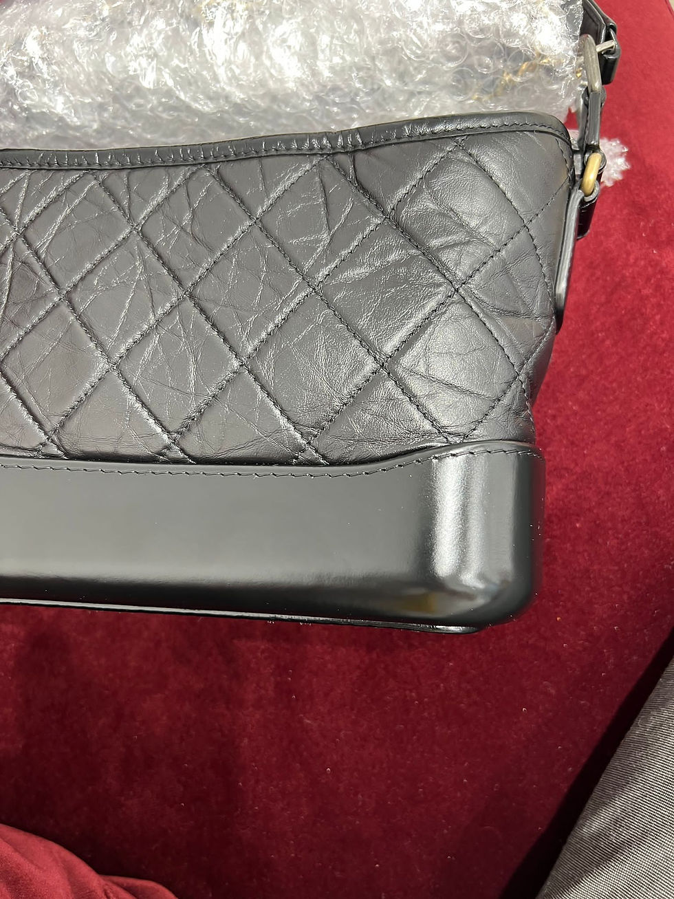 Thumbnail: Chanel gabrielle hobo small 流浪包 黑金