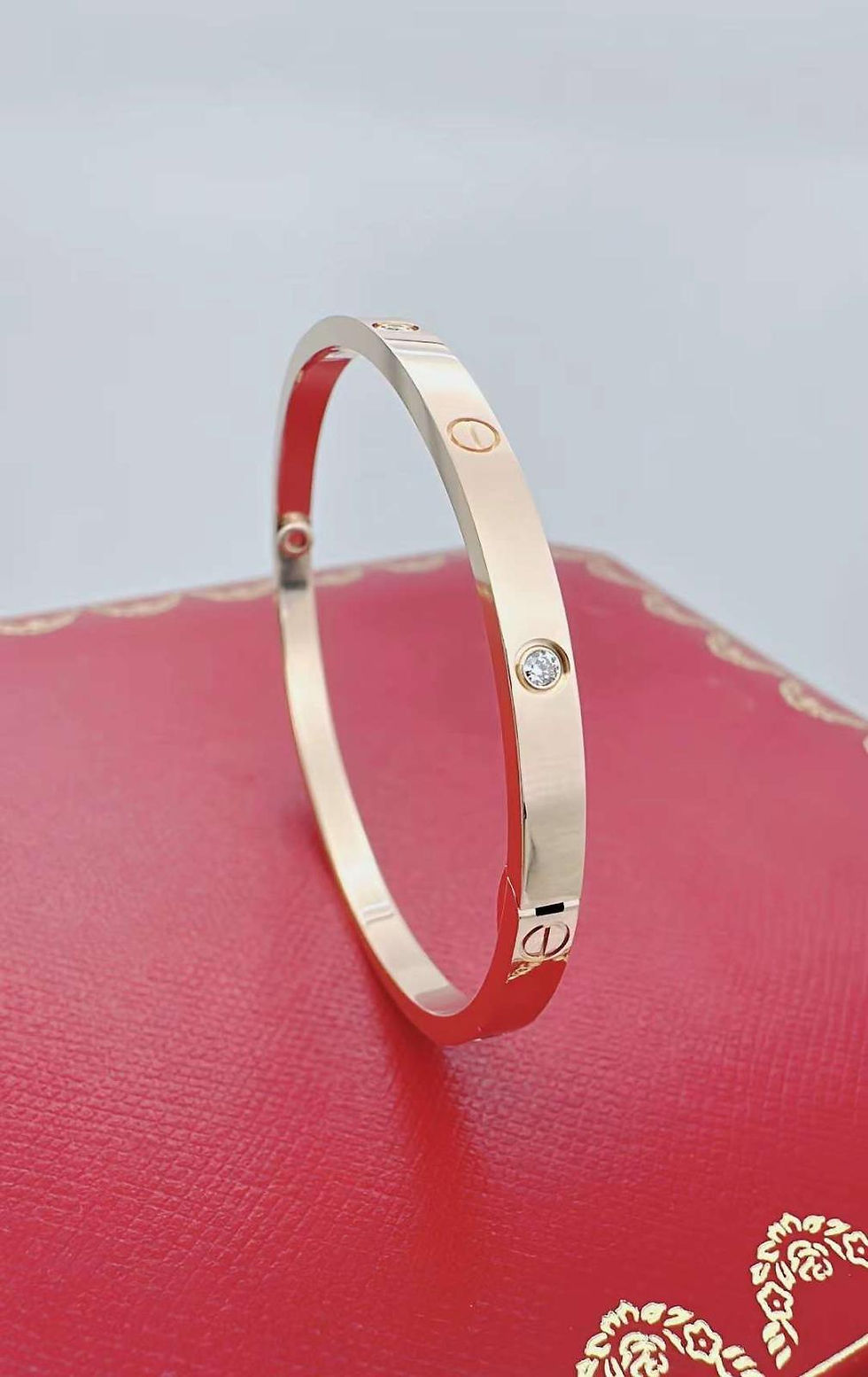 Thumbnail: cartier bangle rose gold 6 diamond