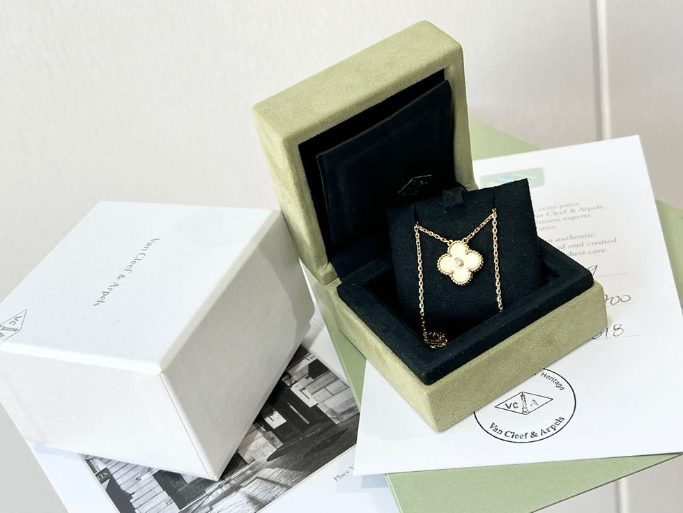 Thumbnail: VCA necklace 金色