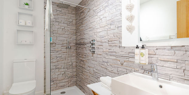 Waves Sea View King En Suite