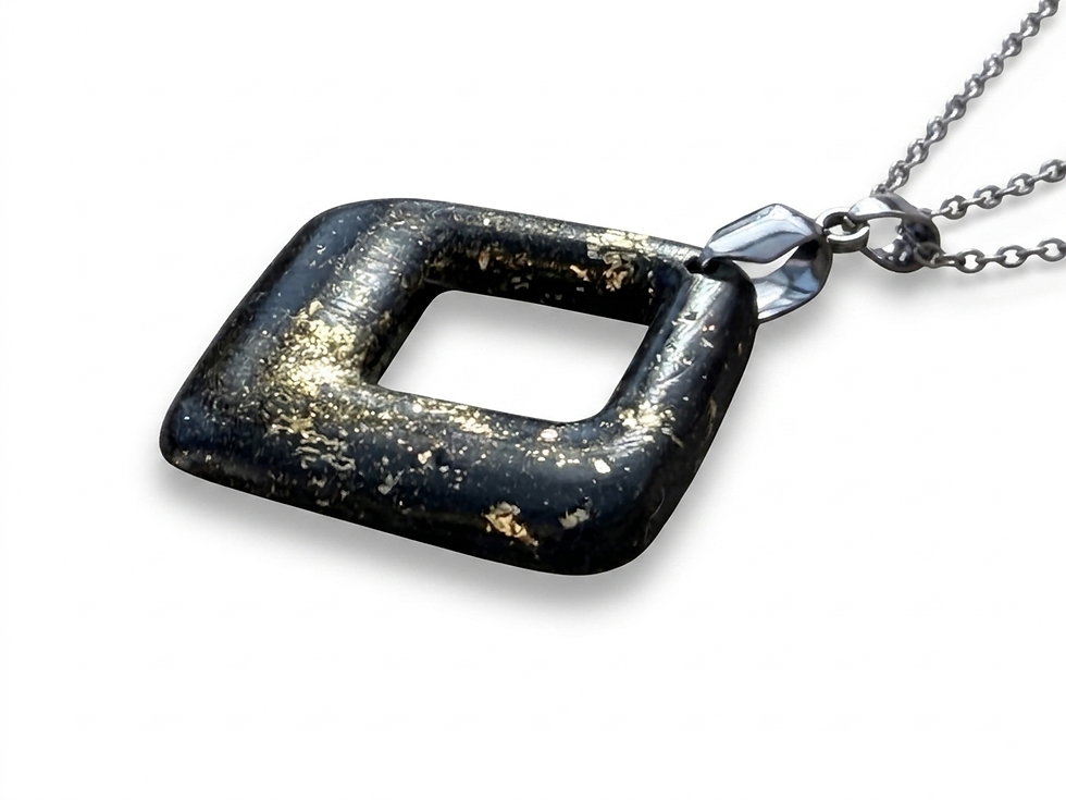 Miniaturbild: Anhänger "Nox Gold Dust" – Dunkle Eleganz mit goldenen Reflexen