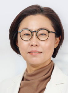 김미란-교수_200-300.jpg