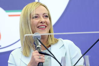 Giorgia Meloni: Líder italiana lanza el mes del orgullo familiar