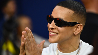 "Daddy Yankee rinde homenaje a Jesucristo con su nueva canción 'Donante de Sangre' en Semana Santa"