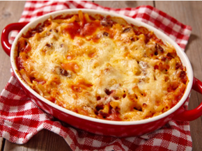 Gratin de pâtes, poulet et sauce tomate
