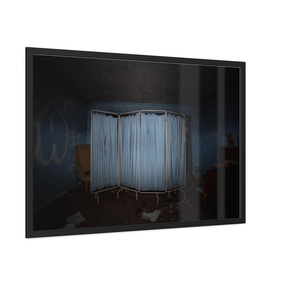 Thumbnail: Dark, abandoned room features a white privacy screen amidst debris.