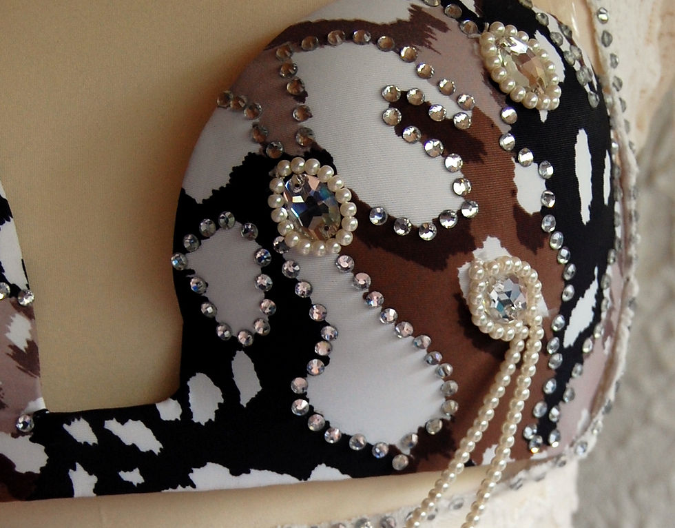 Thumbnail: Adara - 2015.