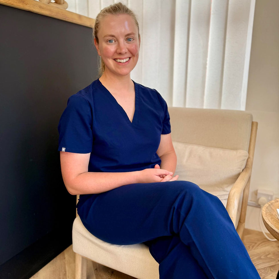 Dr Alex Headshot.jpg