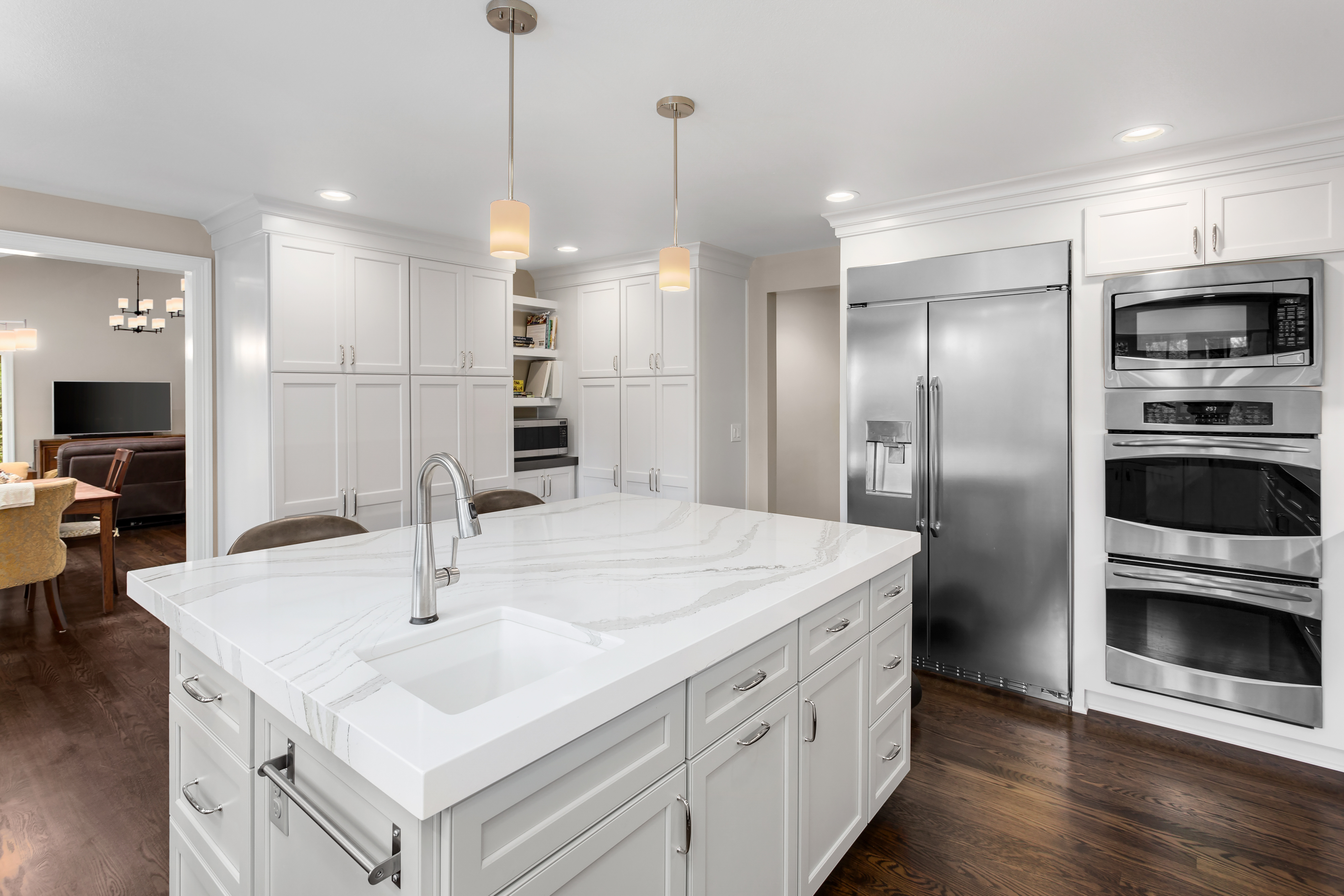 Beautiful Kitchen in New Luxury Home wit