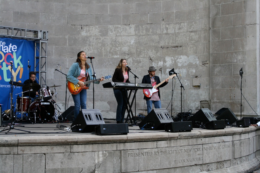 Gallery Swingset Mamas