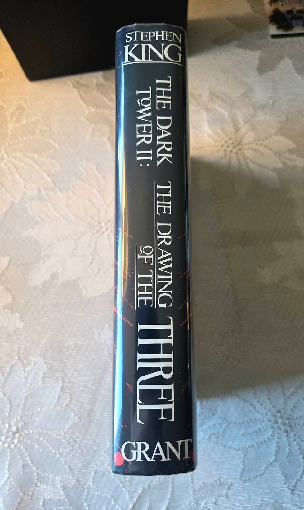 Thumbnail: Stephen King The Dark Tower II: The Drawing of the Three 1st Edition Signed