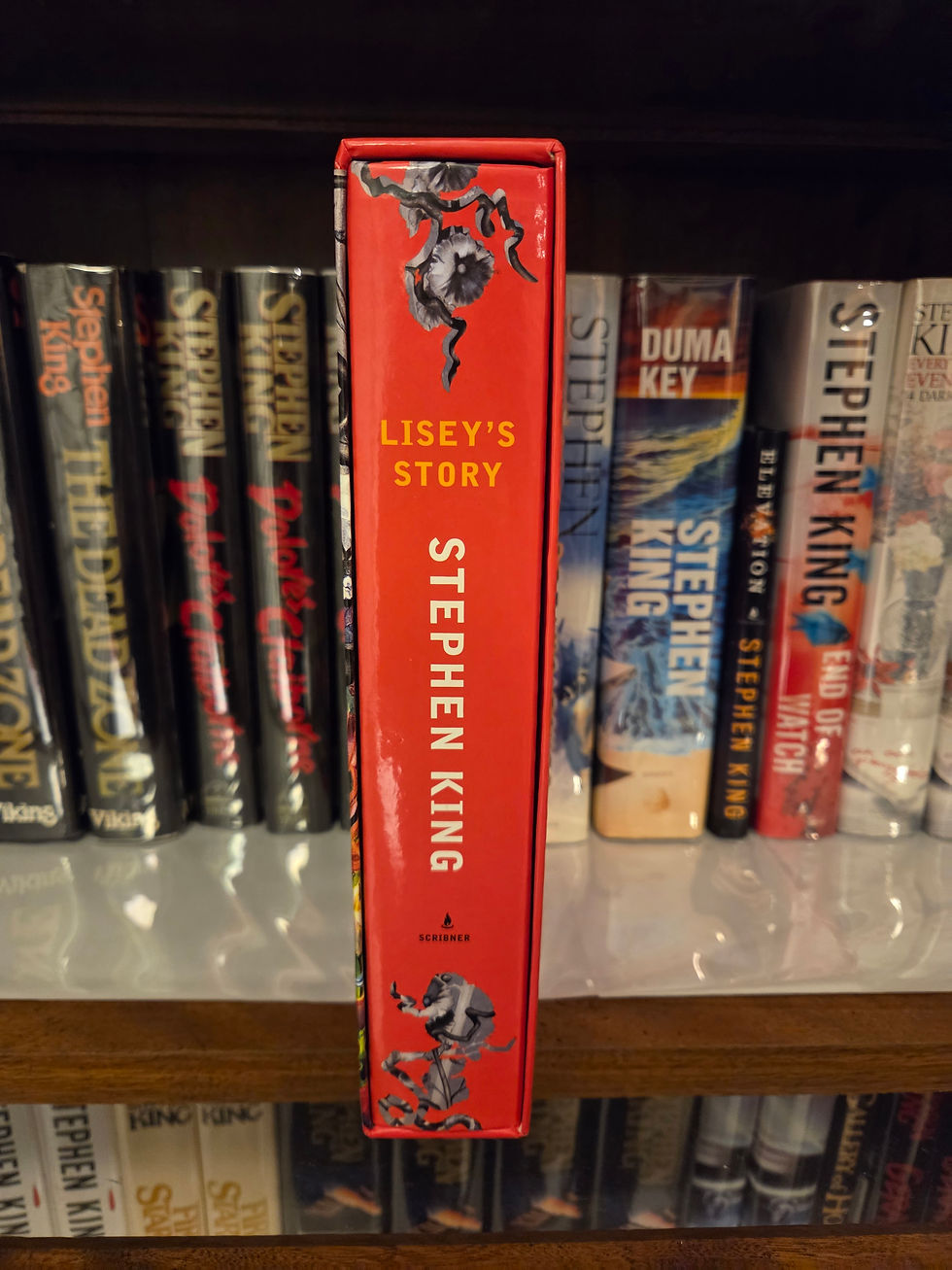 Thumbnail: Stephen King Scribner Lisey's Story Gift Edition w/Slipcase spine of slipcase in fine condition