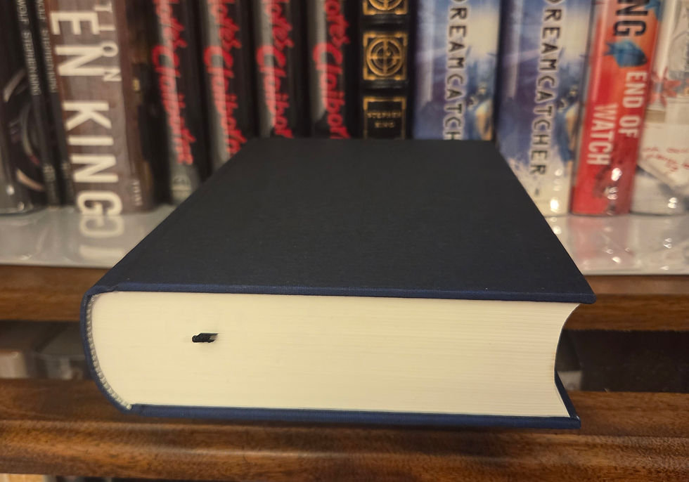 Thumbnail: Stephen King De Shining Dutch Gift Edition with Slipcase