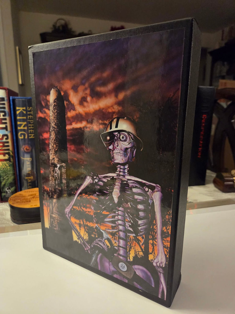 Thumbnail: Stephen King Skeleton Crew Scream Press Signed Limited Edition #500