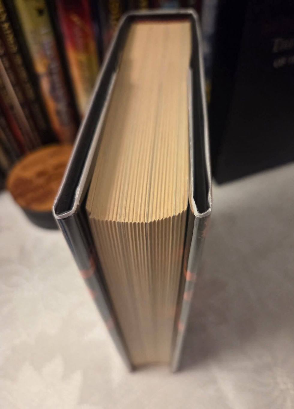 Thumbnail: Stephen King The Dark Tower II: Drawing of the Three Grant Signed with Slipcase