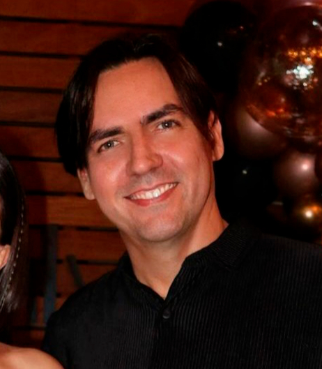 Foto do escritor: Márcio Pereira | Estilista