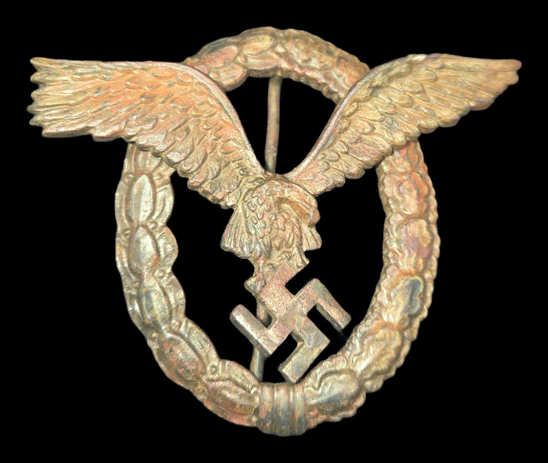 German WWII Luftwaffe Pilot Badge by Assmann
