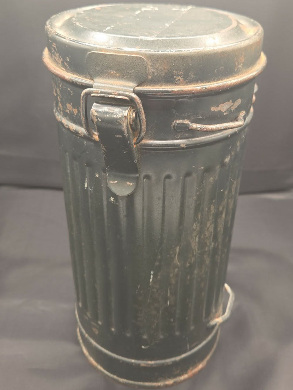 Thumbnail: WWII German-Style Gm30 Gas Mask & Canister Set – Segovia Variant