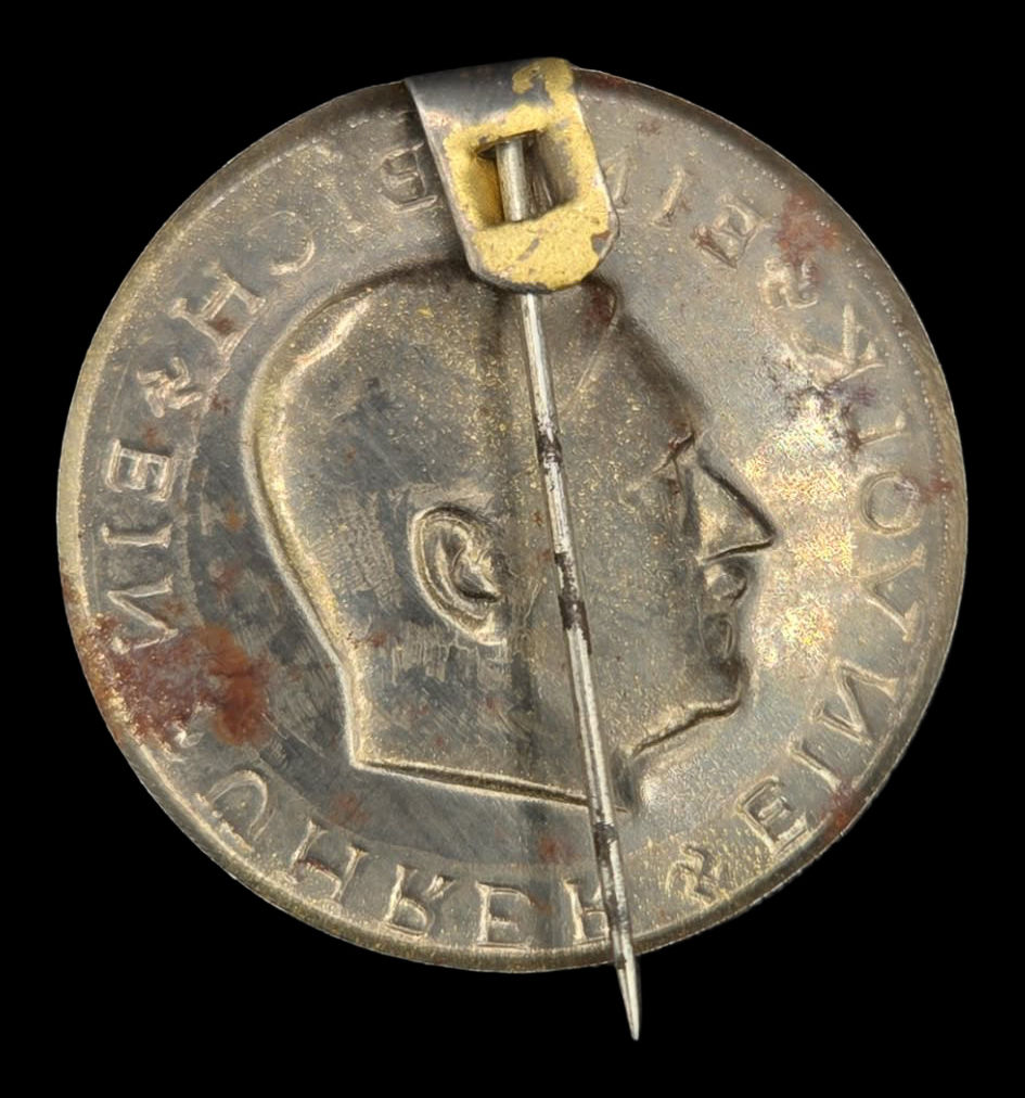 Thumbnail: German WWII Ein Volk Ein Reich Ein Führer Portrait Tinnie Badge