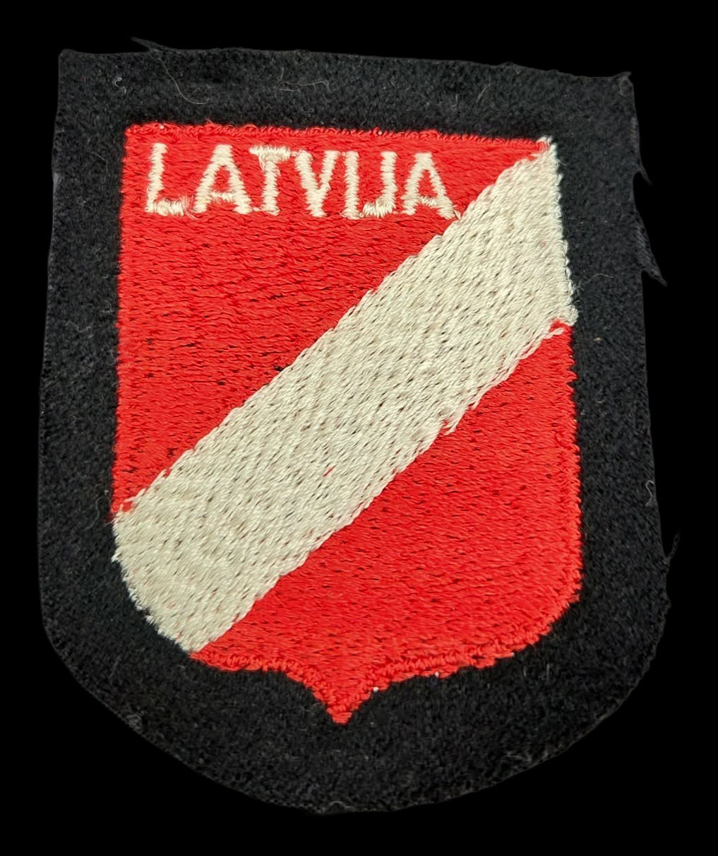 WWII German Waffen-SS Latvian Volunteer Sleeve Shield Cloth Uniform Patch