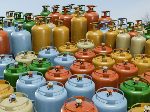 How to Choose the Right Gas Cylinder for Your Business in Malaysia