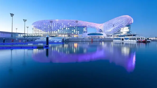 the-w-abu-dhabi-yas-island-1.webp