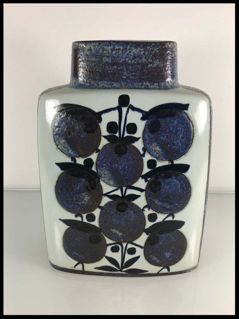 Helland Grethe (1939-1999) - Vase 3121 Baca décor 441- Royal Copenhagen