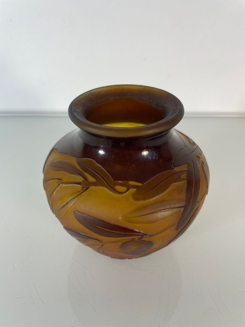 Miniature : Emile Gallé (1846-1904) - Vase à décor d'olives - Art Nouveau