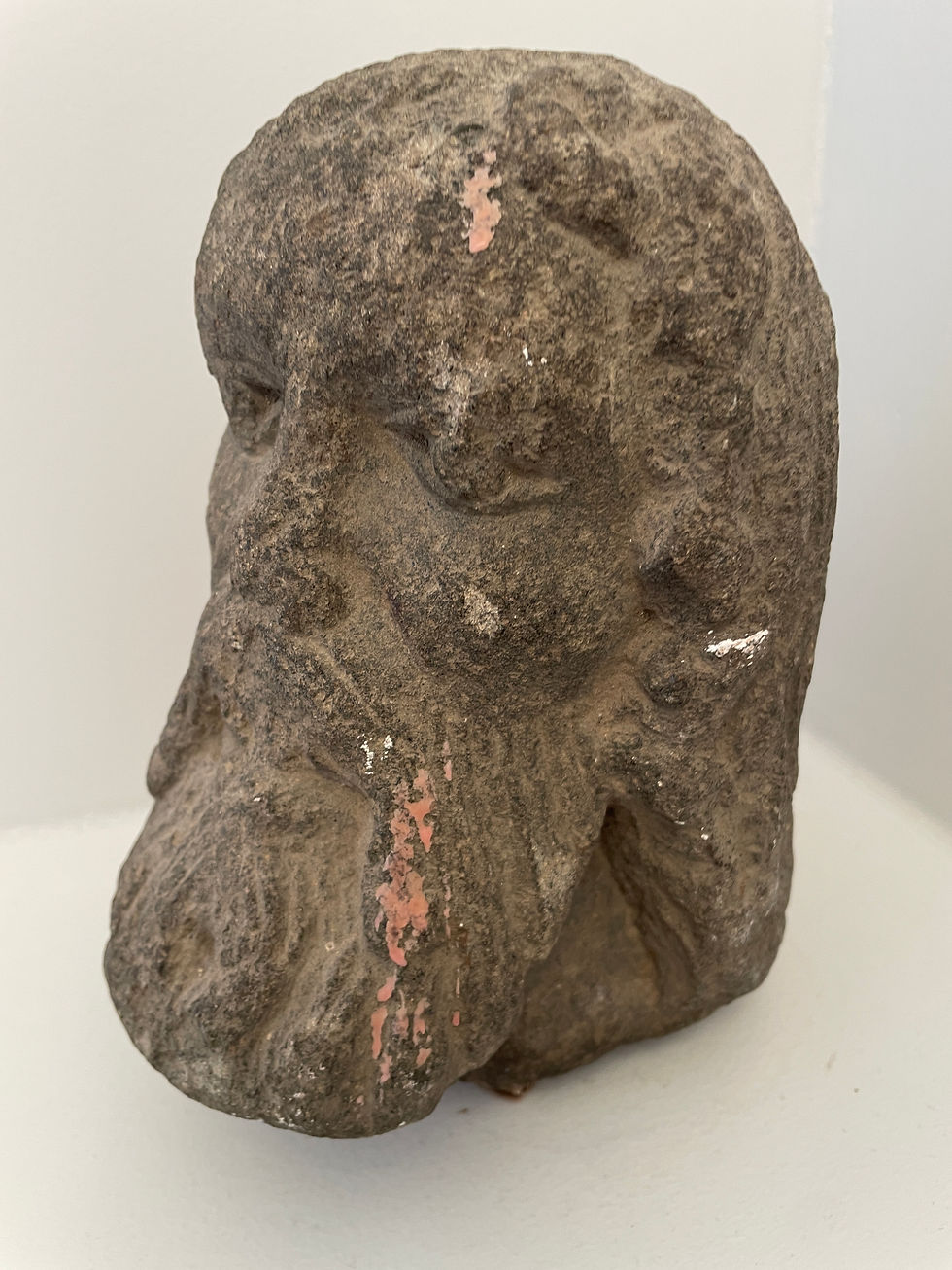 Miniature : Sculpture en Kersanton - Tête d'apôtre - XVI-XVII